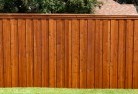 Geranium Plainsback-yard-fencing-4.jpg; ?>